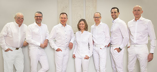 AF1QipMojfbWhdRAE9bhpn2RPFAbs3afV1FH4L54jykSw526 h240 k no