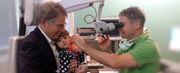 HNO Praxis Dr.med. Burkhard Freudenberg - Braunschweig 1 AF1QipPmpgVrWtoQe2Cp2LG3fFWuIixZKShbYHtJsq2vw589 h240 k no