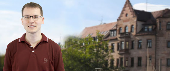 Dr.med. Julian Schüssler - Nürnberg 1 AF1QipOUqLzx9tV 9mYOYq poXShOELKrPcOHAPWkZLAw568 h240 k no