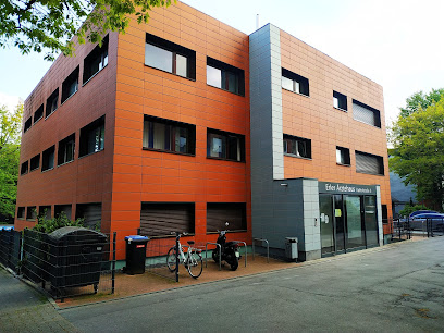 AF1QipOlTWFVl6n H541P4oKDGjsg 24Hu8ywIqQdlw1w408 h306 k no