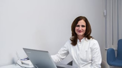 HNO-Praxis Dr. med. Gülcan Kazak-Yildirim - Berlin 1 AF1QipMb JfweVOTd4A O8LftOpxBUDnyybgLzl9OOy w427 h240 k no