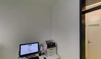AF1QipMbL2 X9JAPLek Lzq13CUjHSFP8Ei9mz3StQEvw408 h240 k no pi 0 ya199.79568 ro 0 fo100