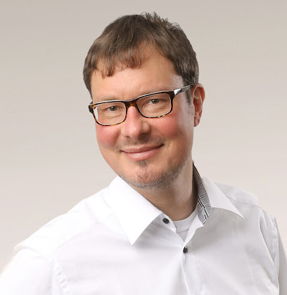 Priv.-Doz. Dr. med. Robert Linke - Wedel 1 AF1QipPmk7eMrsFFiH3t41fIw4XUU XxMpvWhcIow y1w408 h420 k no