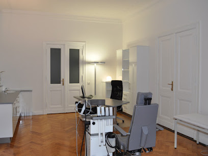 HNO Zentrum am Kudamm - Berlin 1 AF1QipMzKvZ2wDHH u7 qg9u1CwRj5wSfEyVeLXNbekEw408 h306 k no